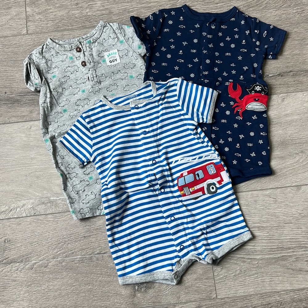 Carter's bundle Romper Size 6M
